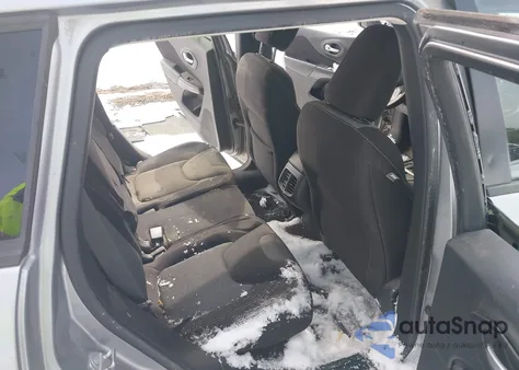 2015 Jeep Cherokee Sport из США, поврежденный, VIN 1C4PJLAB1FW637403